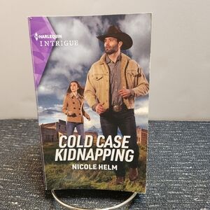 5/$20 Cold Case Kidnapping Hudson Sibling Solutions By Helm, Nicole Harlequin